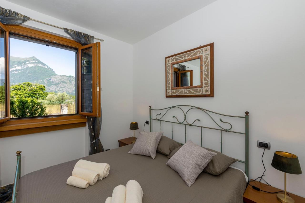 Apartment With Garden And Parking Bellagio Exterior photo